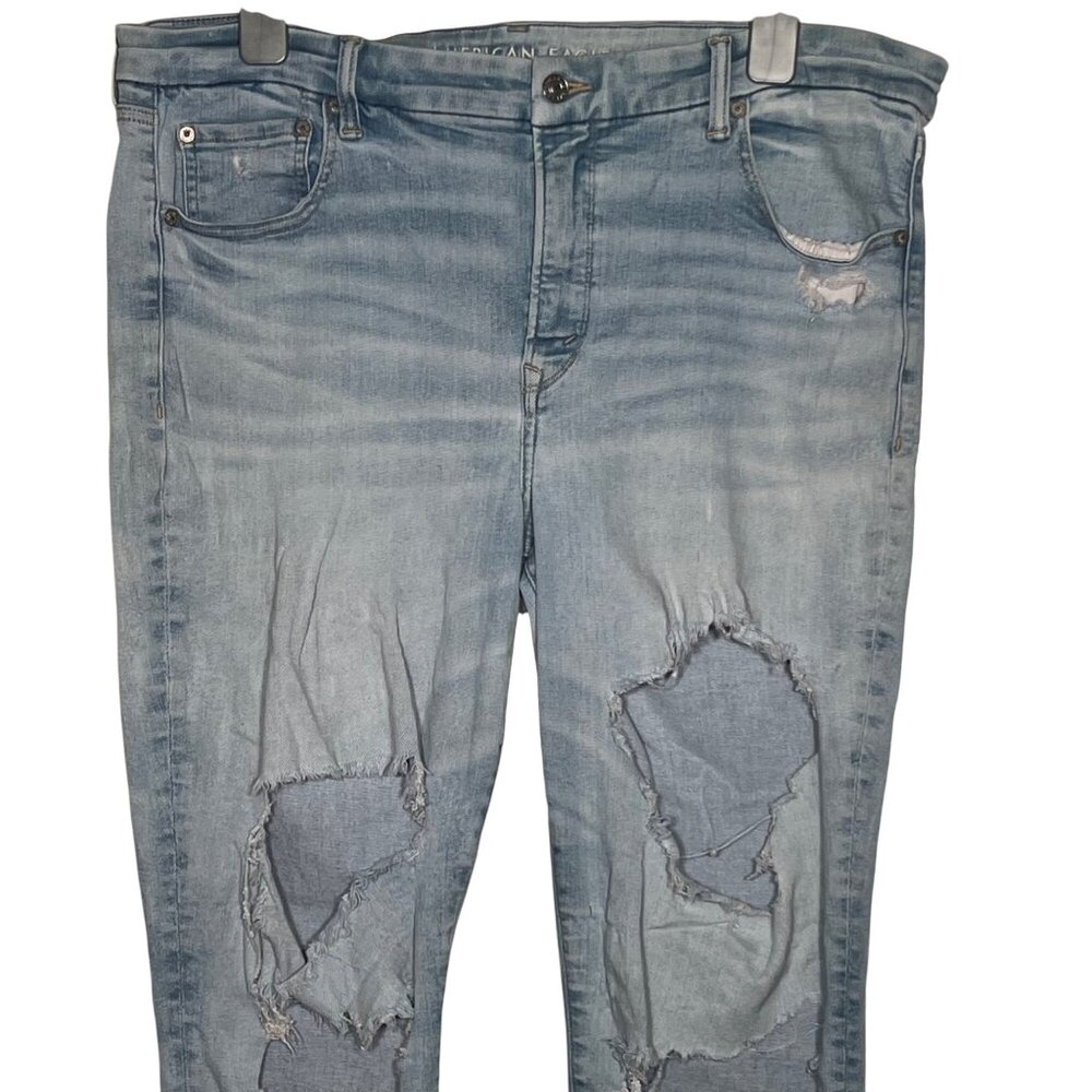 American Eagle Hi-Rise Jegging Light Wash Distressed Denim Size 18 Luxe Stretch